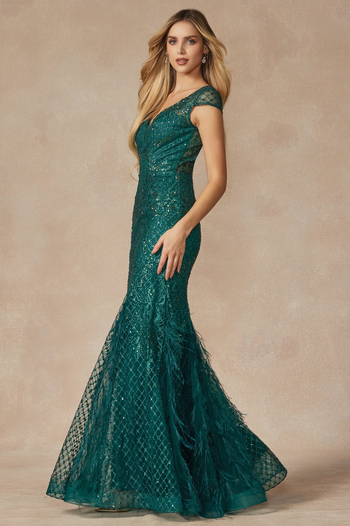 Prom Dresses Glitter Long Mermaid Formal Feather Prom Dress Emerald Green