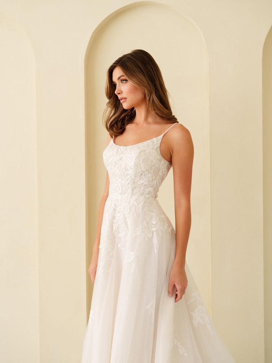Wedding Dresses Bridal Gown Long A Line Lace Wedding Dress Off White/Almond