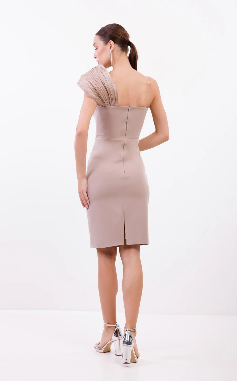 Cocktail Dresses Homecoming Short Fitted Cocktail Dress Greige