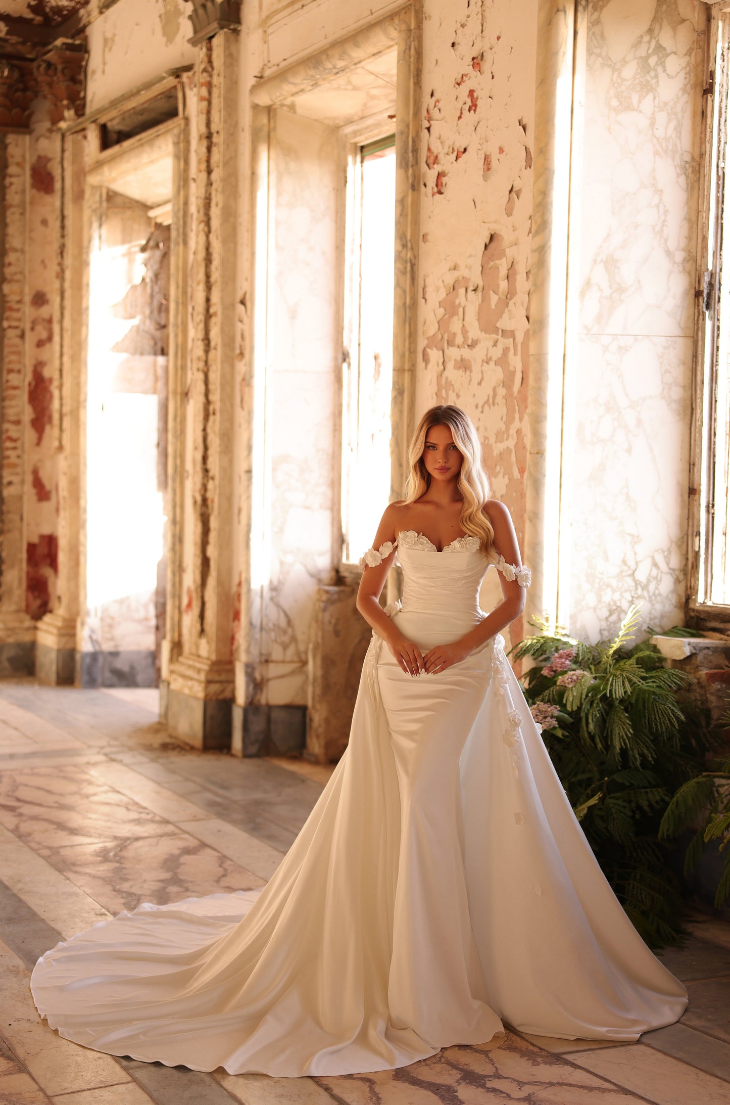 Wedding Dresses Long Bridal Gown Overskirt Wedding Dress Ivory/Ivory