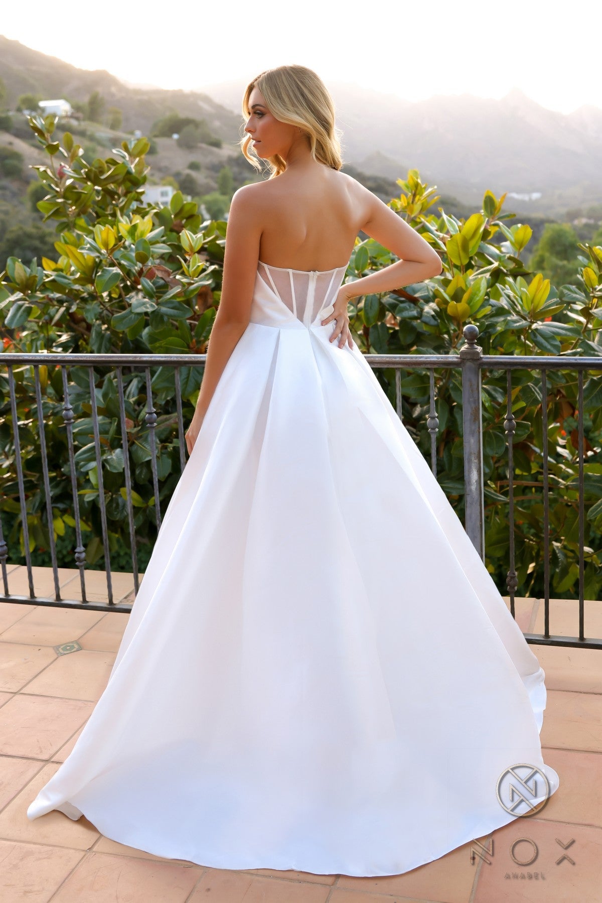 Wedding Dresses Fitted Long Slit Wedding Dress White