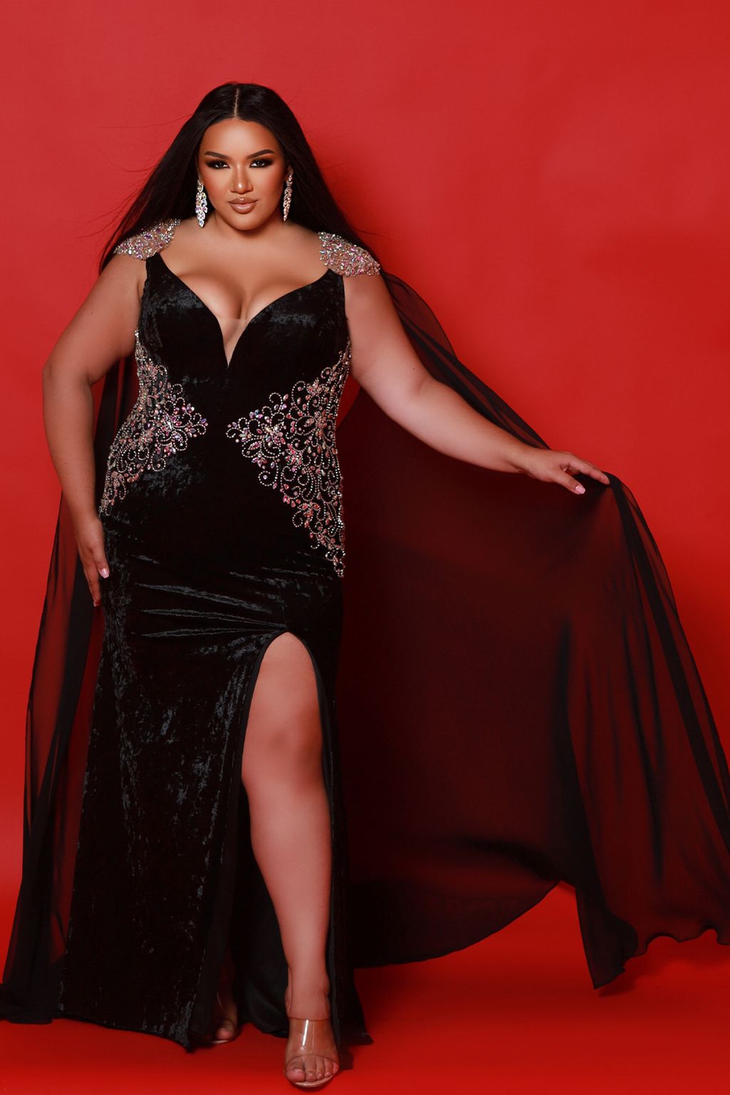 Plus Size Dresses Evening Gown Long Beaded Slit Velvet Plus Size Prom Dress  Black