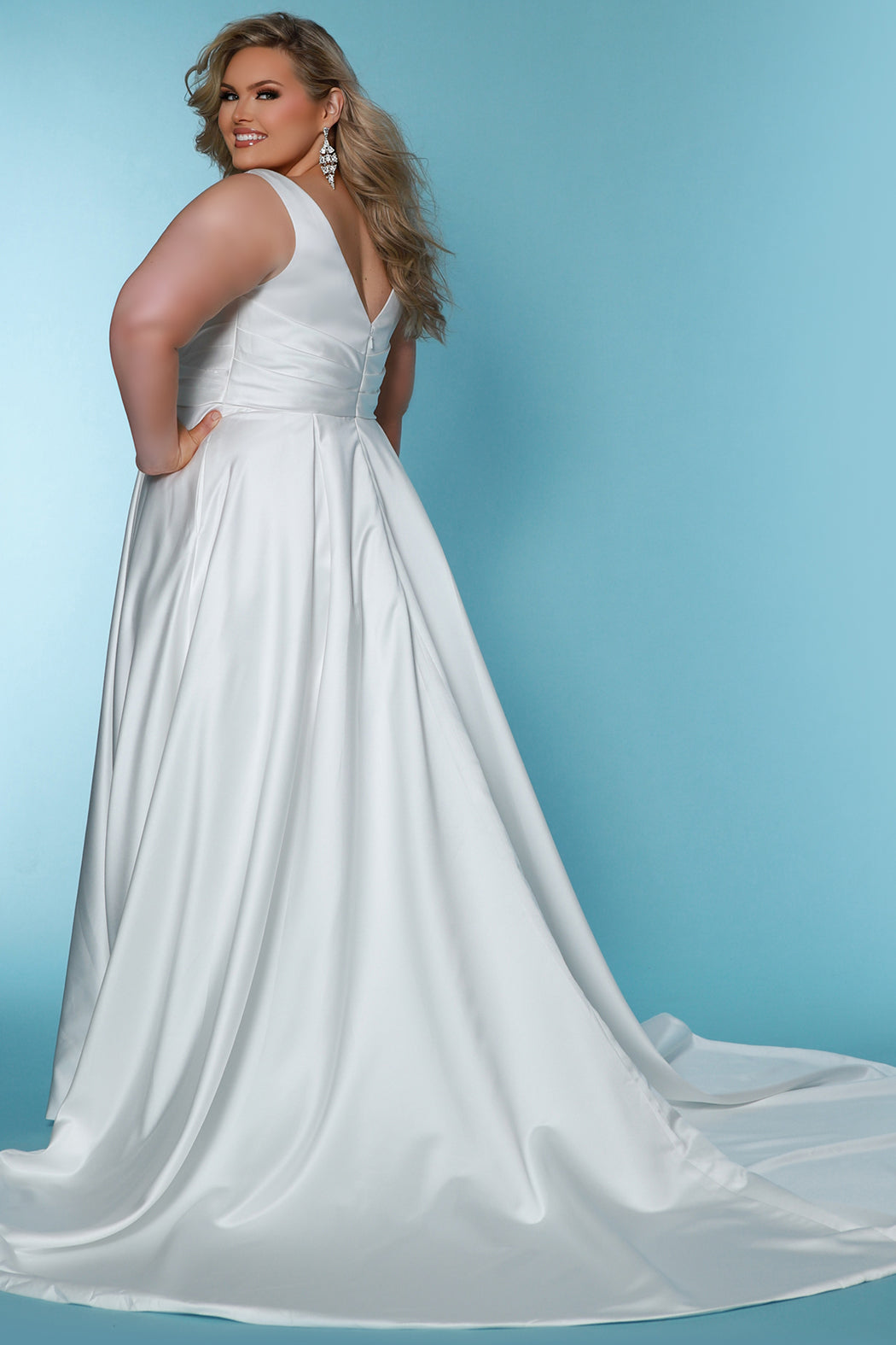 Wedding Dresses Bdidal Gown Long Fitted Pleated Wedding Dress Ivory