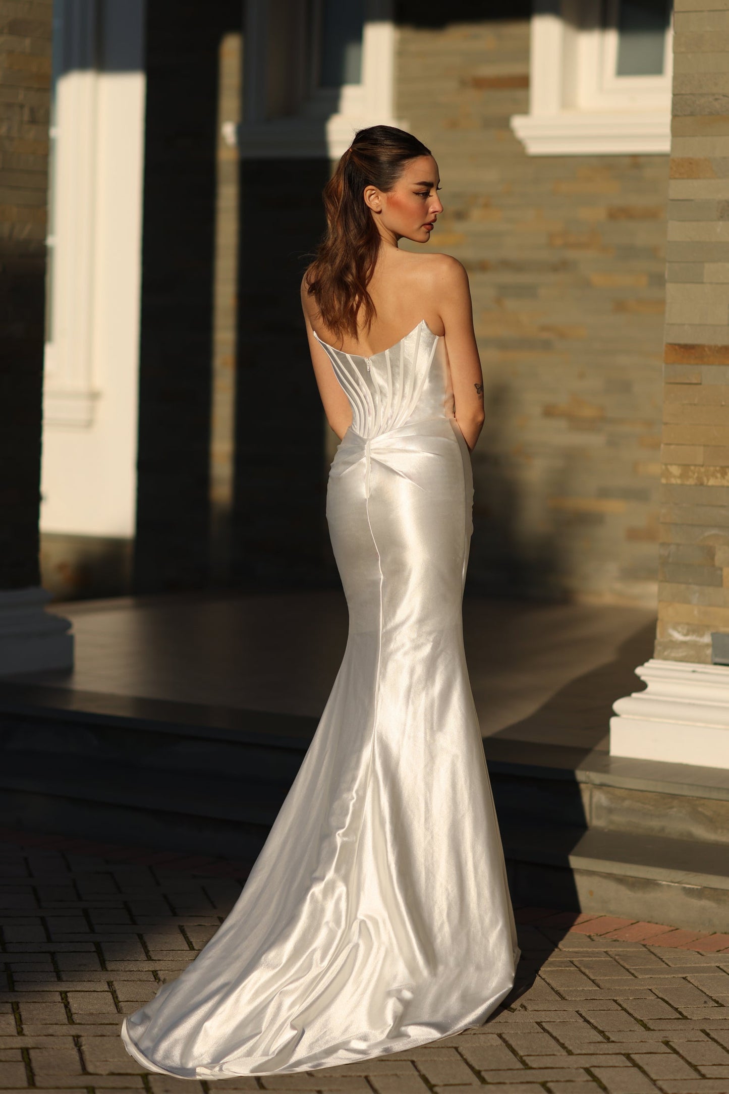 Wedding Dresses Fitted Long Mermaid Wedding Dress Off White
