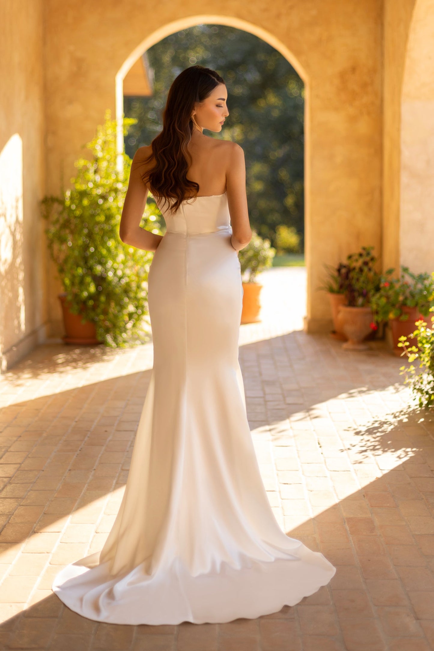 Wedding Dresses Bridal Long Pleated Slit Wedding Dress Off White