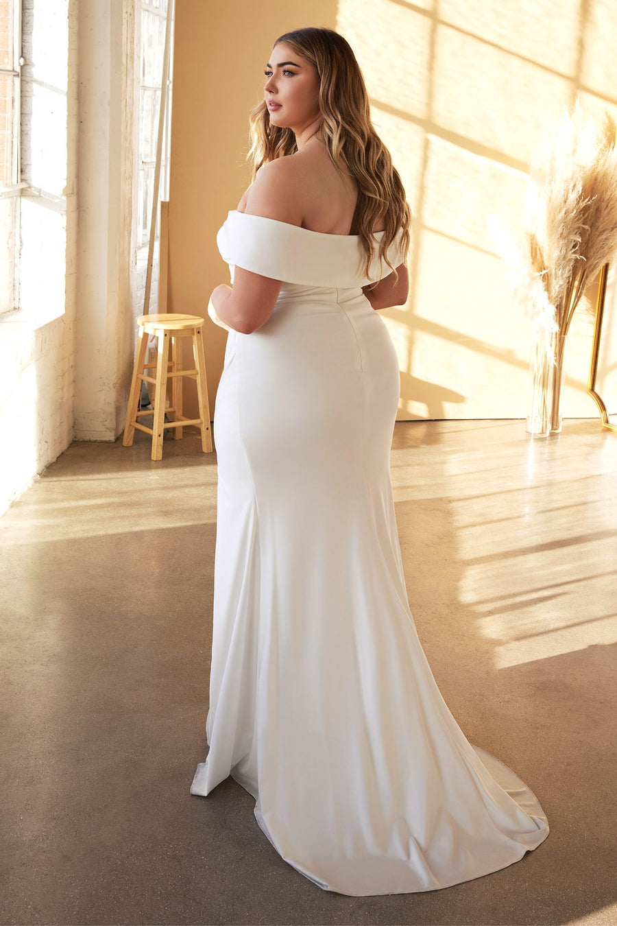 Wedding Dresses Simple Long Plus Size Fitted Wedding Dress Off White