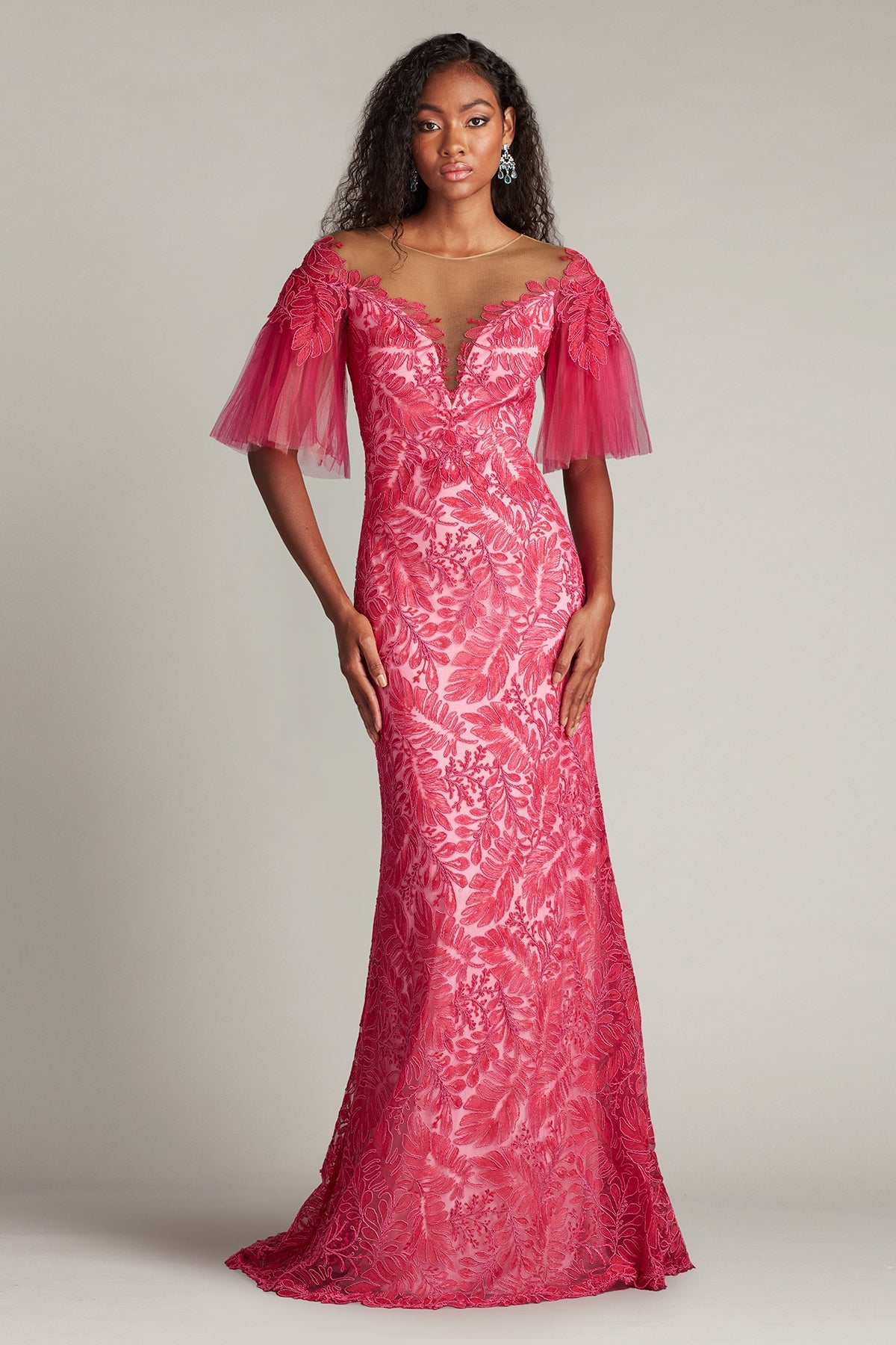 فستان سهرة رسمي طويل من Tadashi Shoji CHU25419L بتصميم A