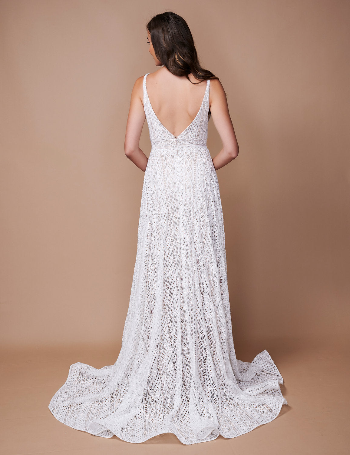 Wedding  Dresses Long Slit Bridal Gown Simple Wedding Dress Ivory/Nude