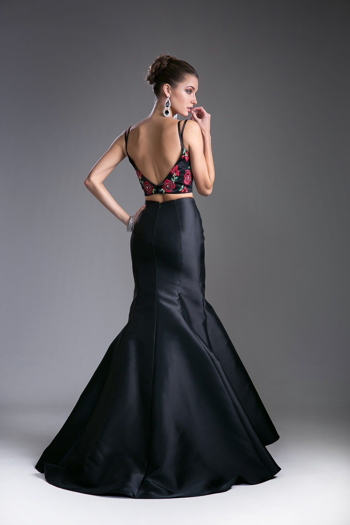 فستان طويل للحفلات الراقصة من قطعتين من LaDivine KC1737