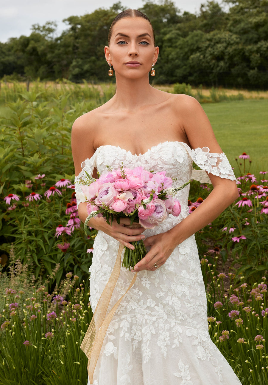 Wedding Dresses Long Beaded Lace Applique Wedding Dress Ivory/Sand/Honey