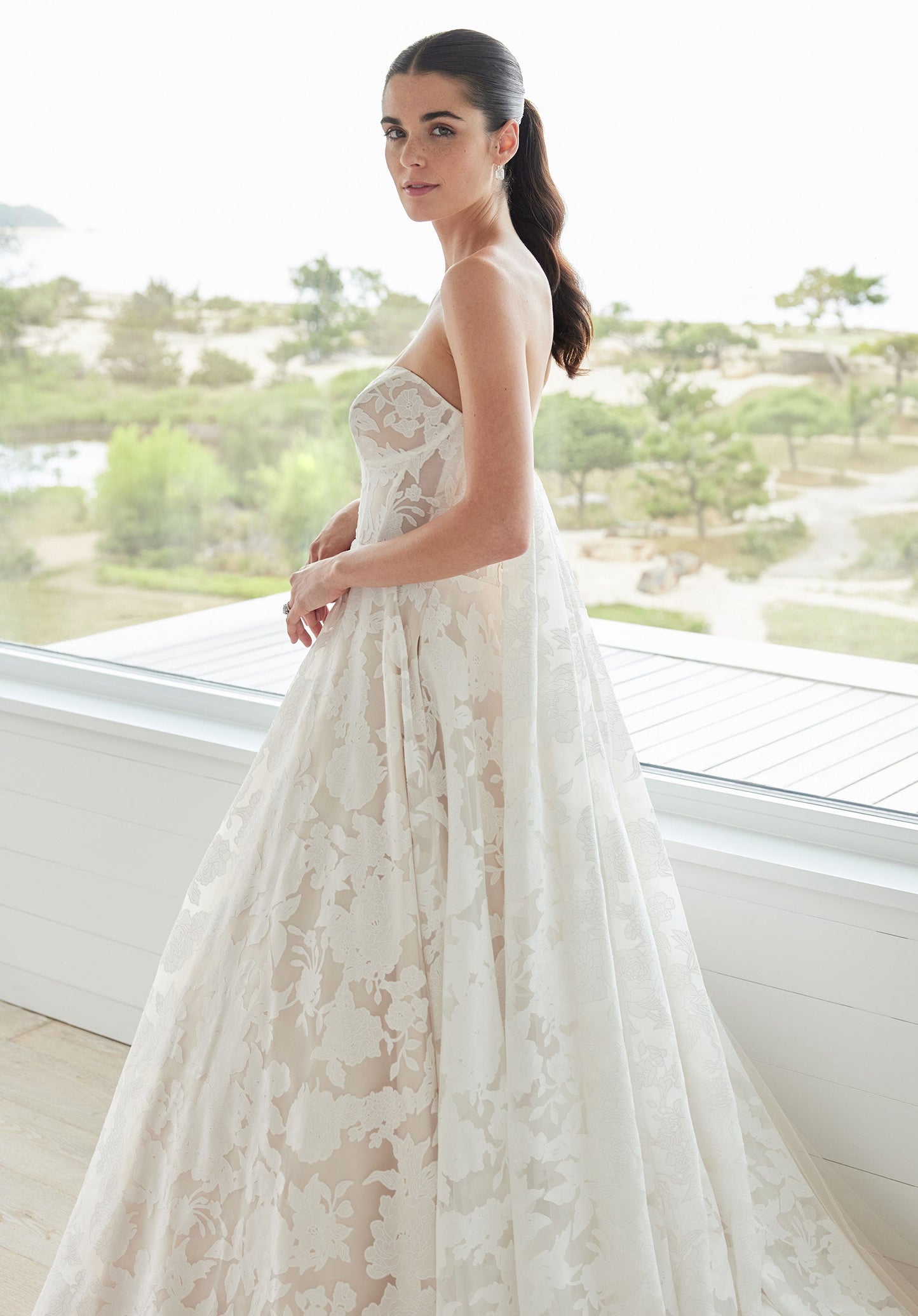 Wedding Dresses Long Corset Ball Gown Wedding Dress Ivory/Moscato