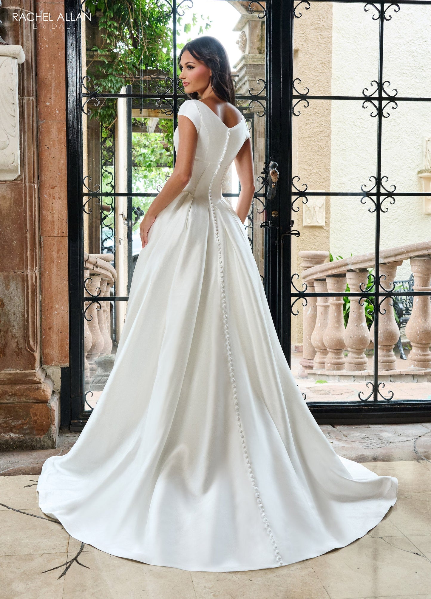 Wedding Dresses Long Bridal Gown Fitted Wedding Dress Ivory