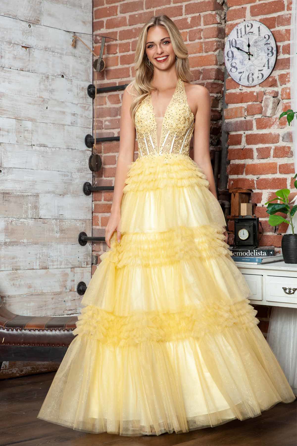 Prom Dresses Ruffled A Line Long Formal Lace Applique Prom Dress Yellow