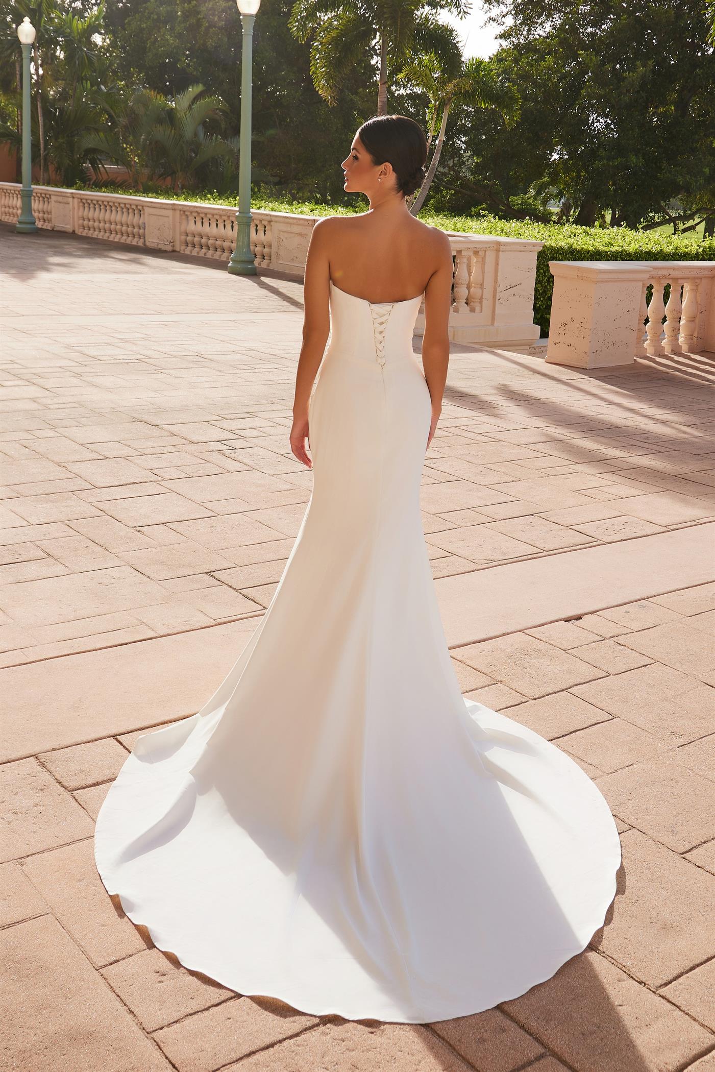 Wedding Dresses Long Slit Pleated Simple Wedding Dress White