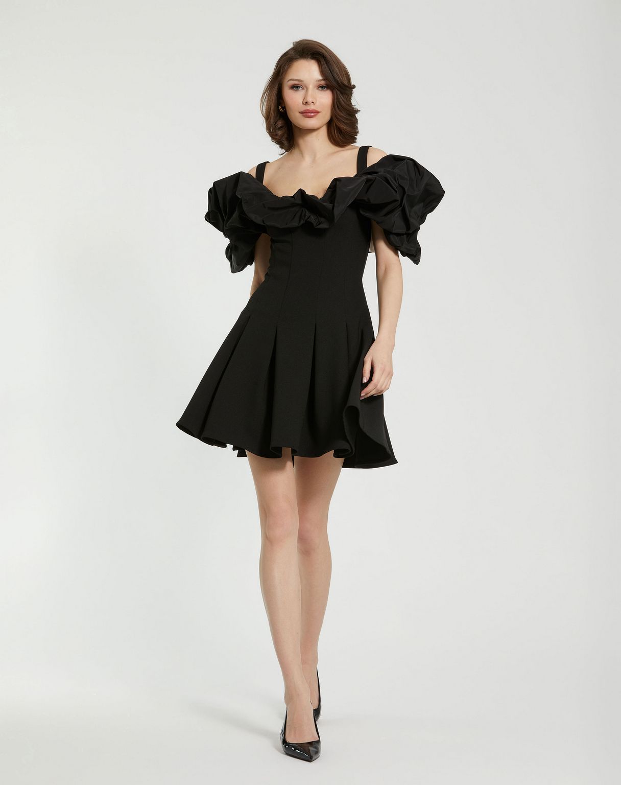 Cocktail Dresses Short Ruffle Detail Cocktail Dress Black
