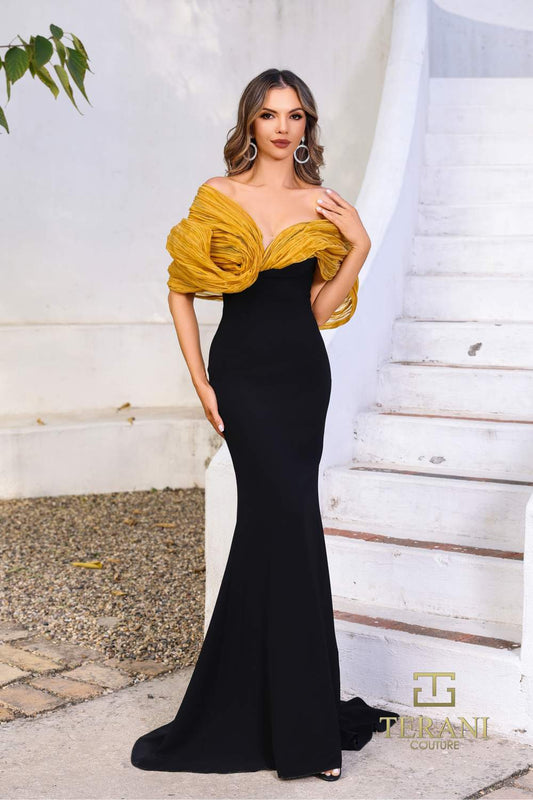 Formal DressesLong fitted Formal Evening Dress Gold Black