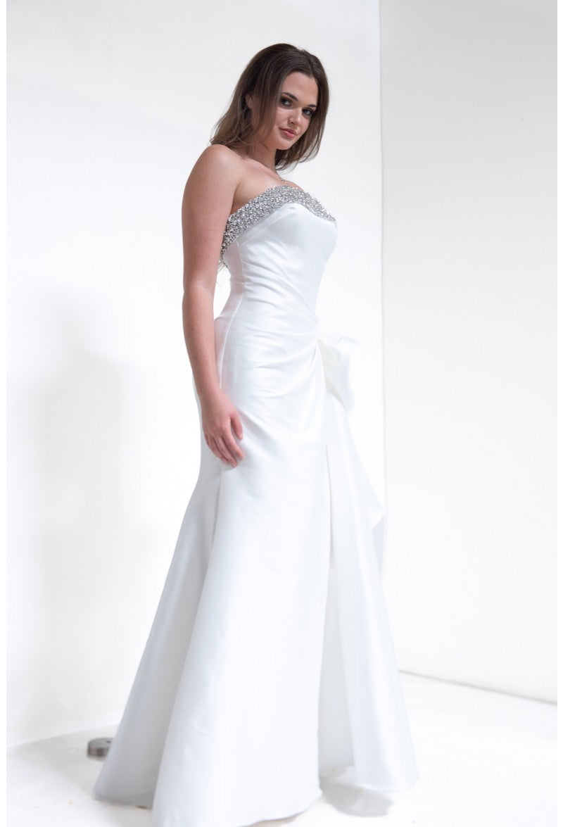 Wedding Dresses  Fitted Long Bridal Gown Beaded Wedding Dress Ivory