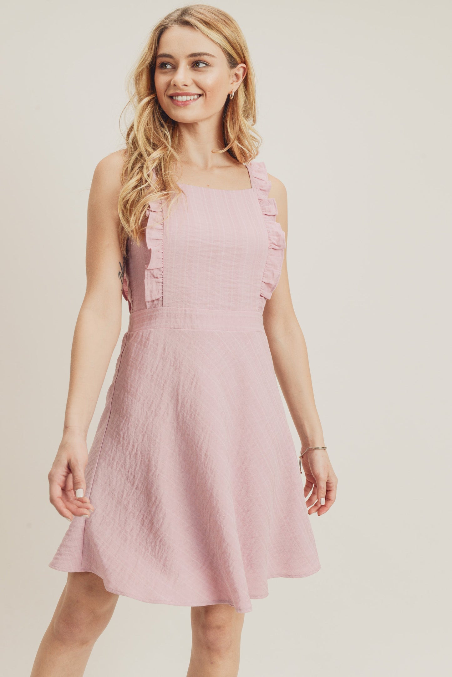 Cocktail Dresses Short Sleeveless Frilled Strap Dress Pink