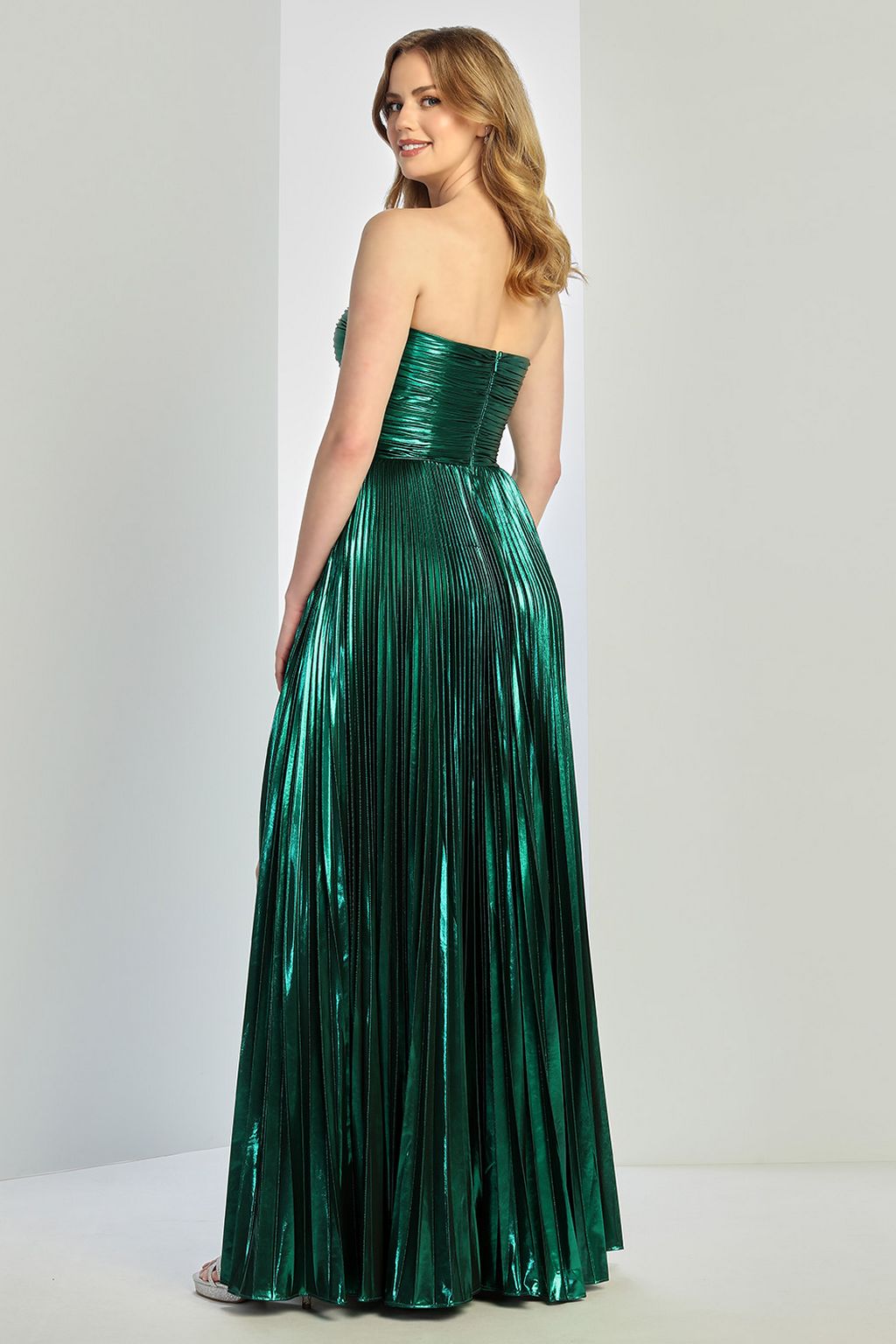 Prom Dresses Prom Metallic A Line Long Formal Pleated Dress Emerald