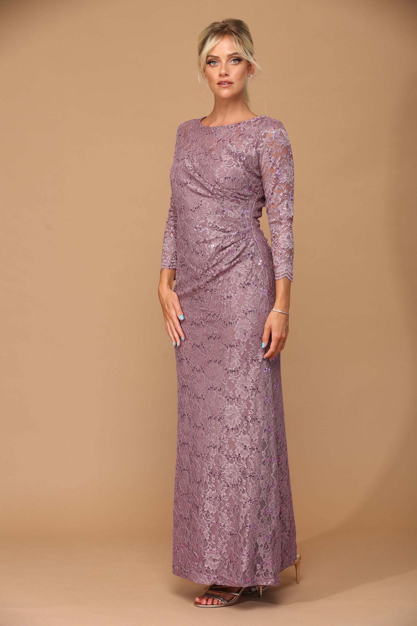 Long Mother of the Bride Lace Formal Dress