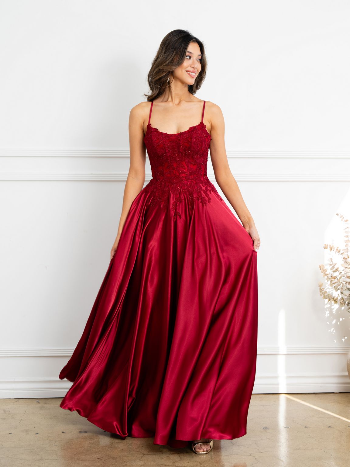 Prom Dresses A Line Long Formal Lace Applique Corset Prom Dress Burgundy