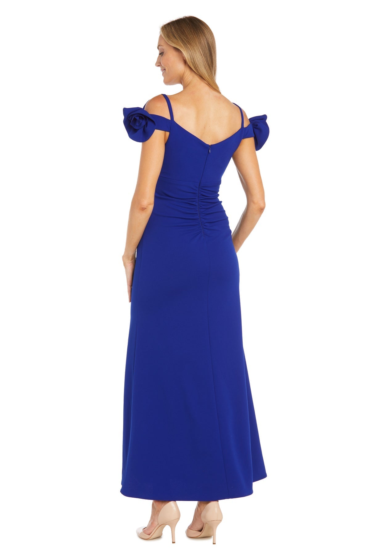 فستان سهرة رسمي طويل بكشكشة من R&M Richards 6628