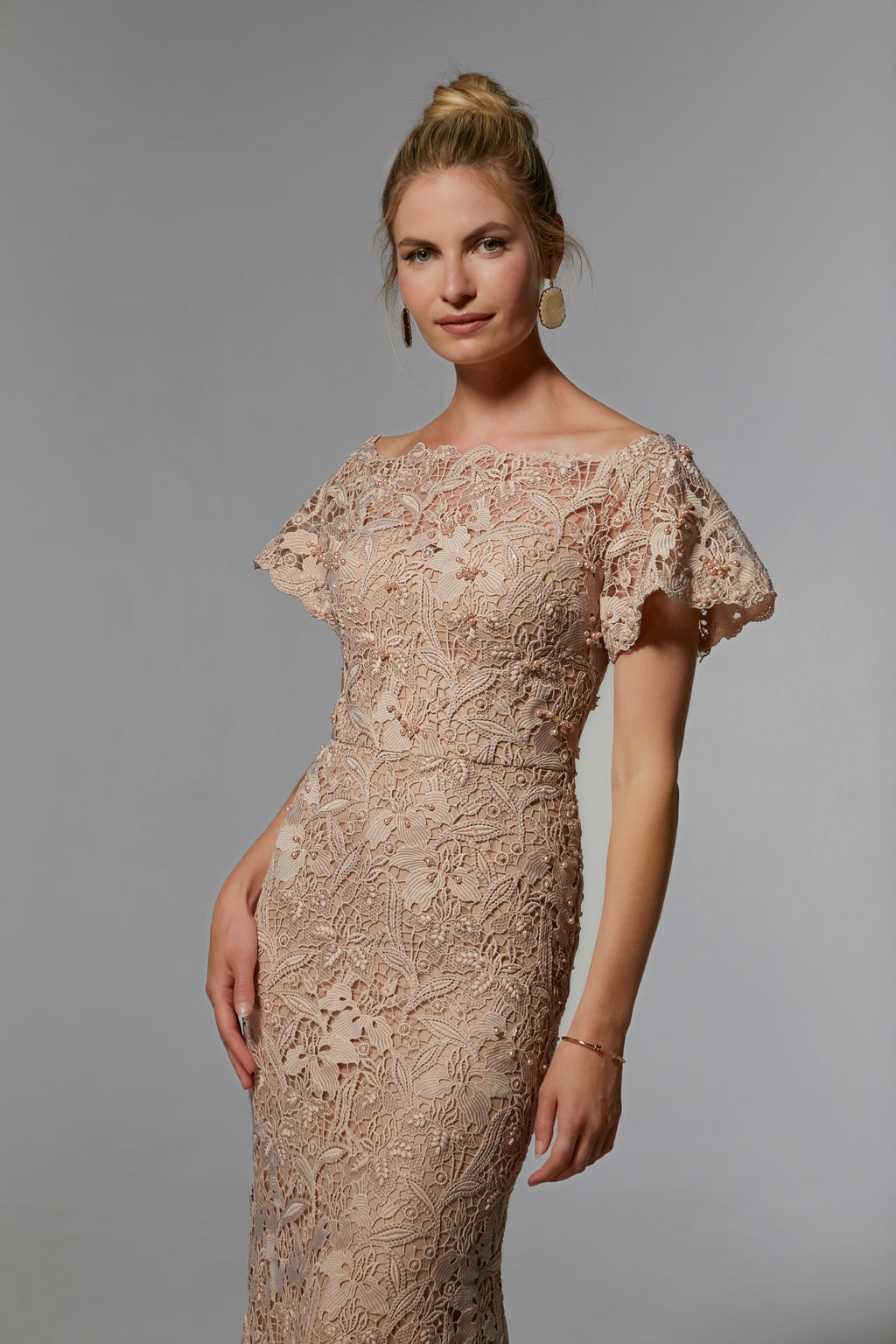 Mother of the Bride Dresses Long Sleeve Formal Evening Mother of the Bride Dress Champagne