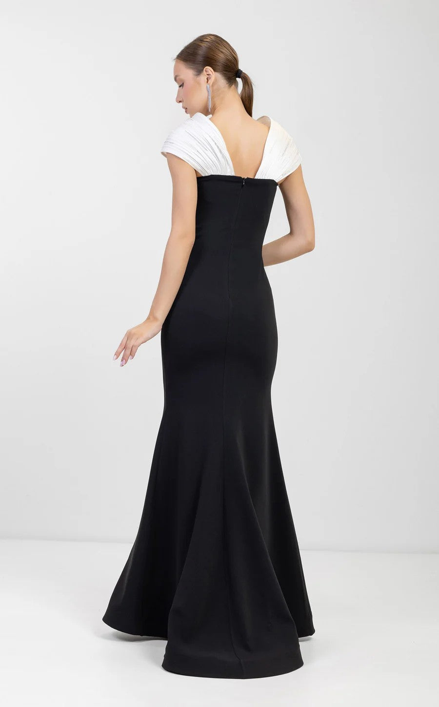 Formal Dresses Long Mermaid Fit Formal Evening Dress Black White