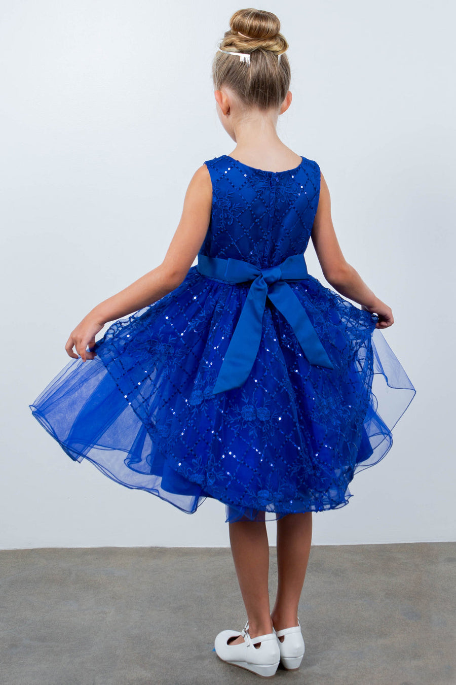 Flower Girl Dresses A Line Short Sequin Applique Flower Girl Dress Royal