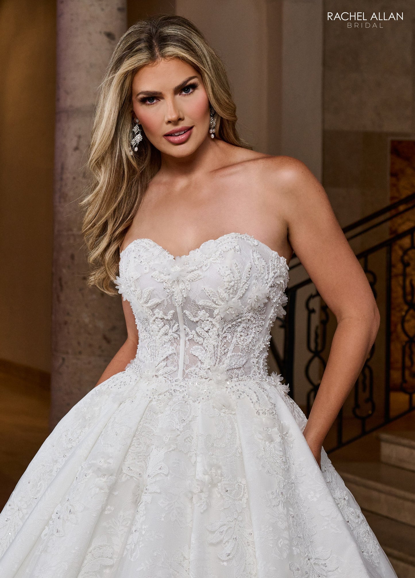 Wedding Dresses Long Ball Gown Bridal Beaded Lace Wedding Dress Ivory