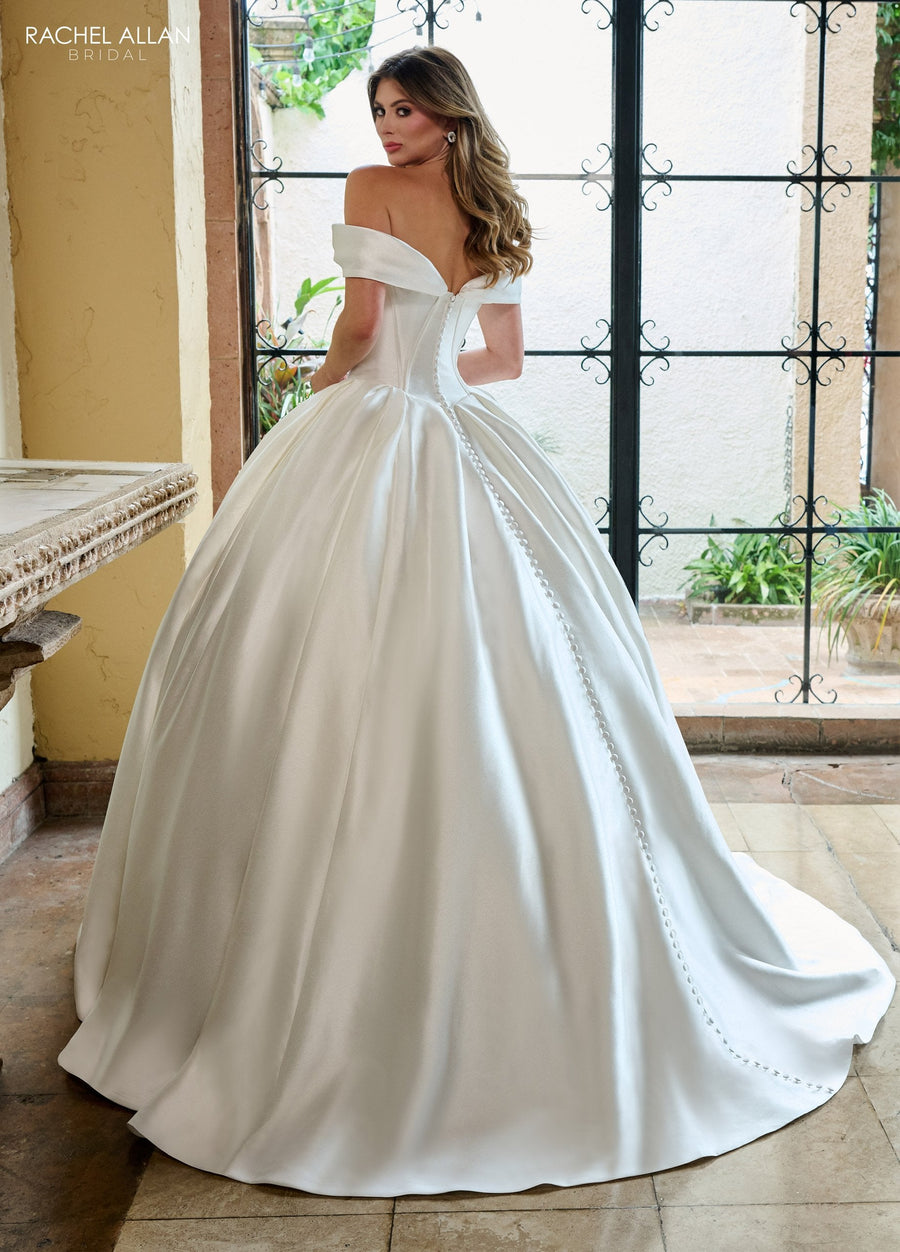 Wedding Dresses Ball Gown Pleated Long Wedding Dress  White