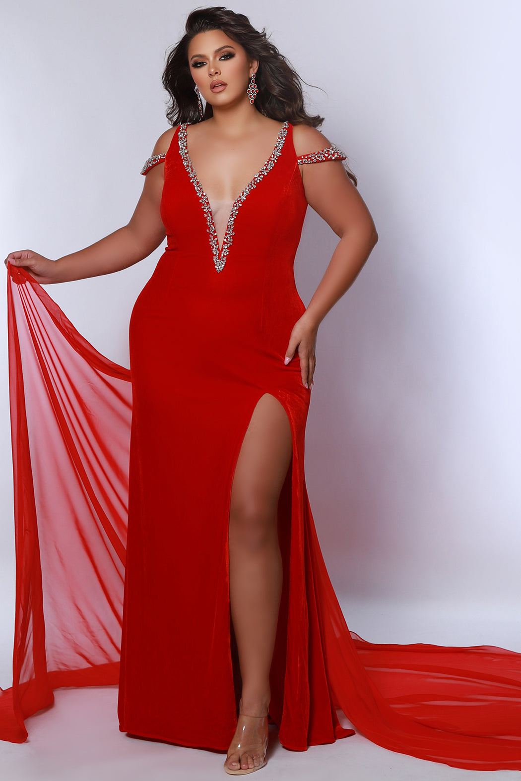 Plus Size Dresses Long Formal Velvet Slit Plus Size Beaded Evening Prom Dress Crimson