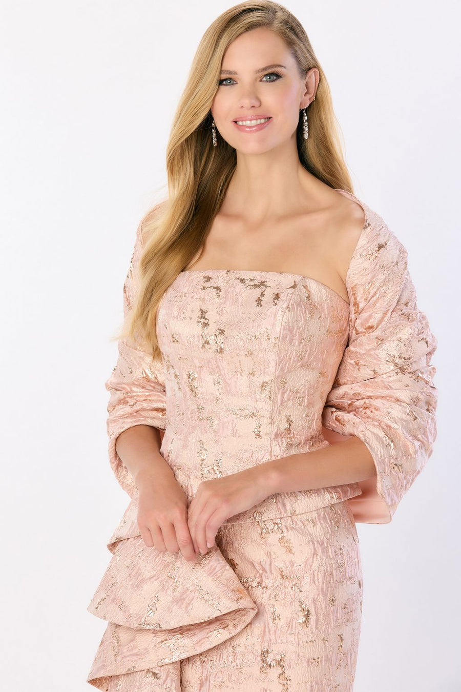 Formal Dresses Ruffle Detail Long Formal Mermaid Gown Metallic Evening Dress  Rose Gold