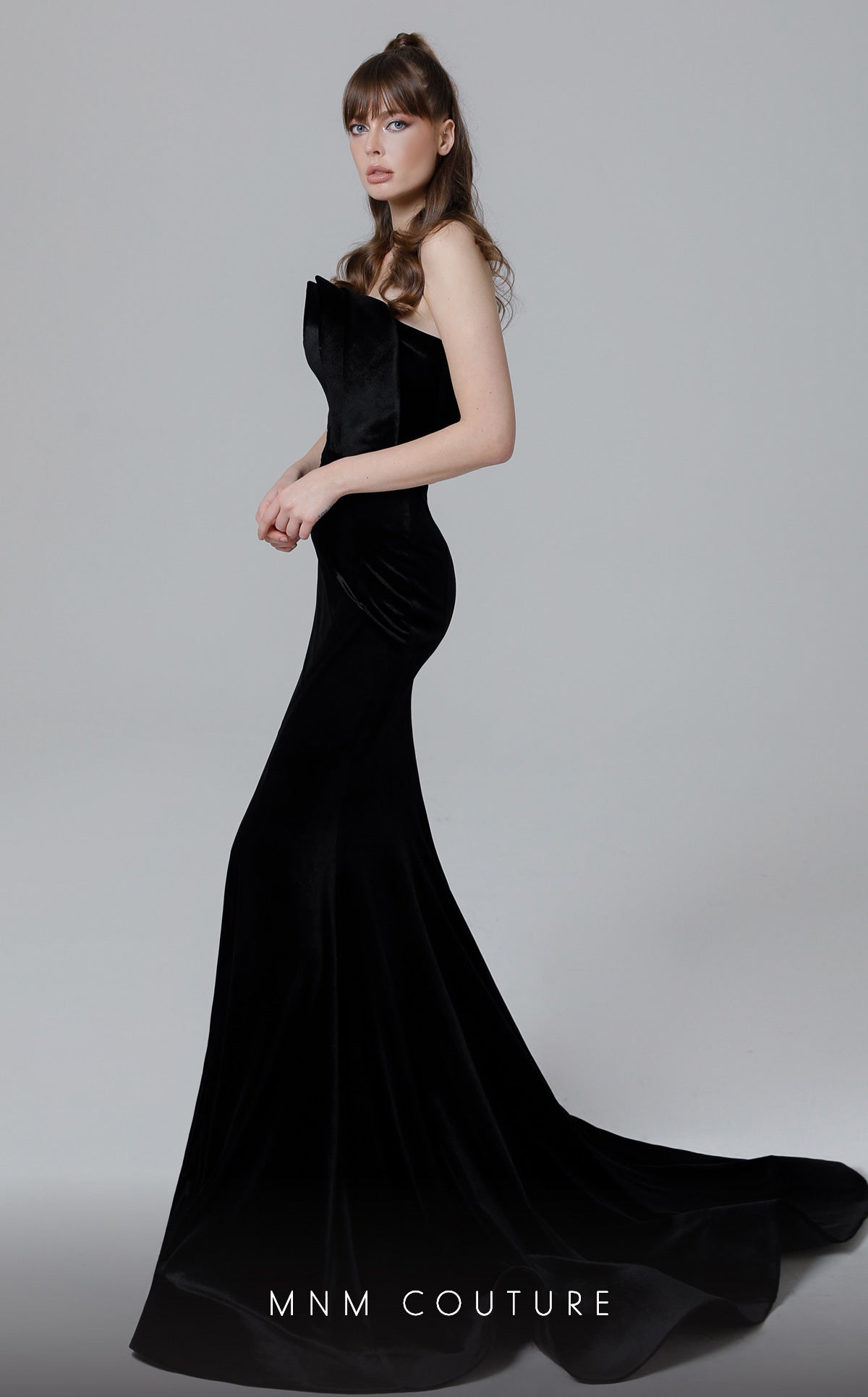 Formal Dresses Fitted Long Formal Pleated Velvet Evening Dress Black