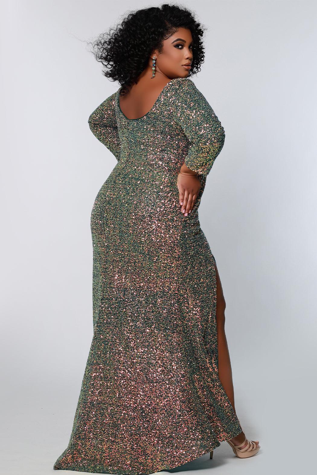 Long Sleeve Plus Size Formal Dress Green Surge