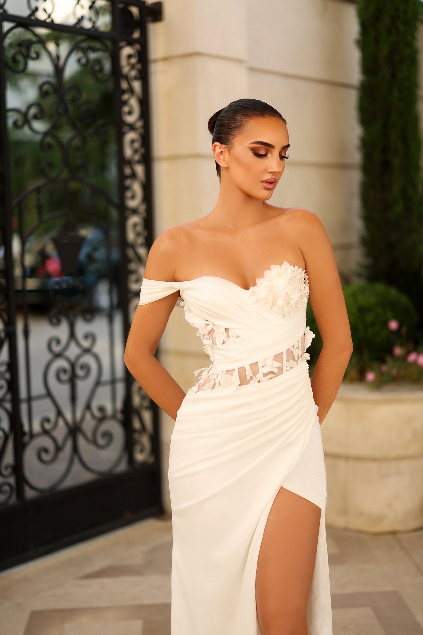 Wedding Dresses Long Bridal Fitted Lace Wedding Dress Off White