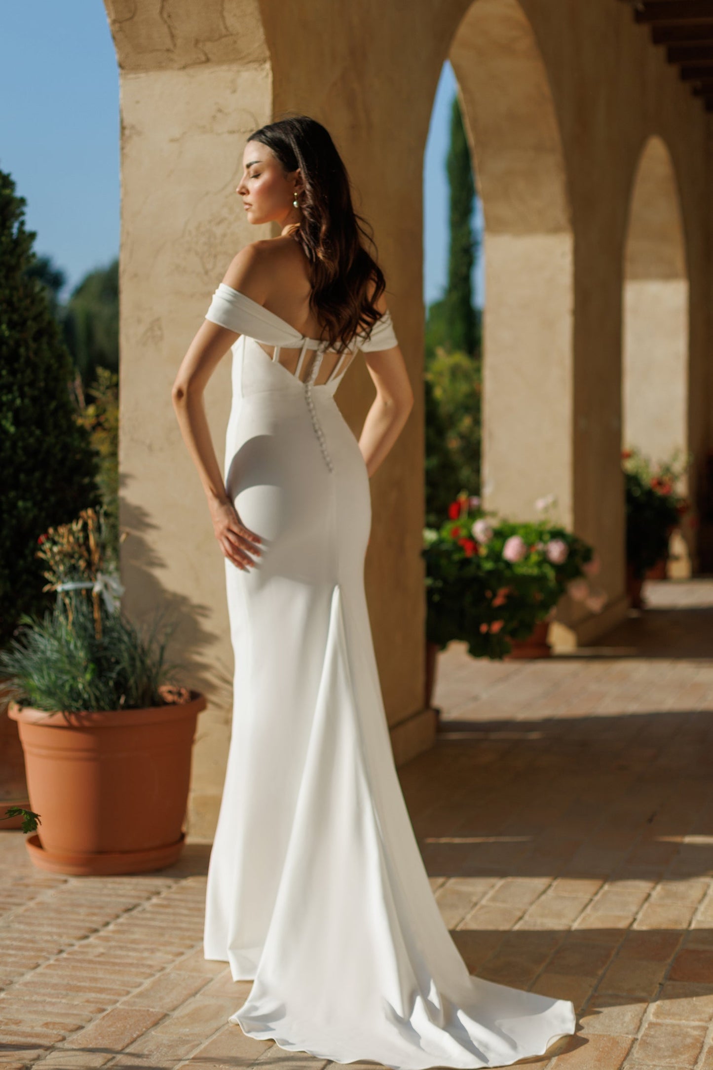 Wedding Dresses Fitted Long Wedding Dress Off White