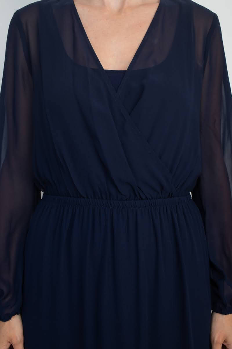 فستان سهرة رسمي بأكمام طويلة من أدريانا بابيل AP1D104303