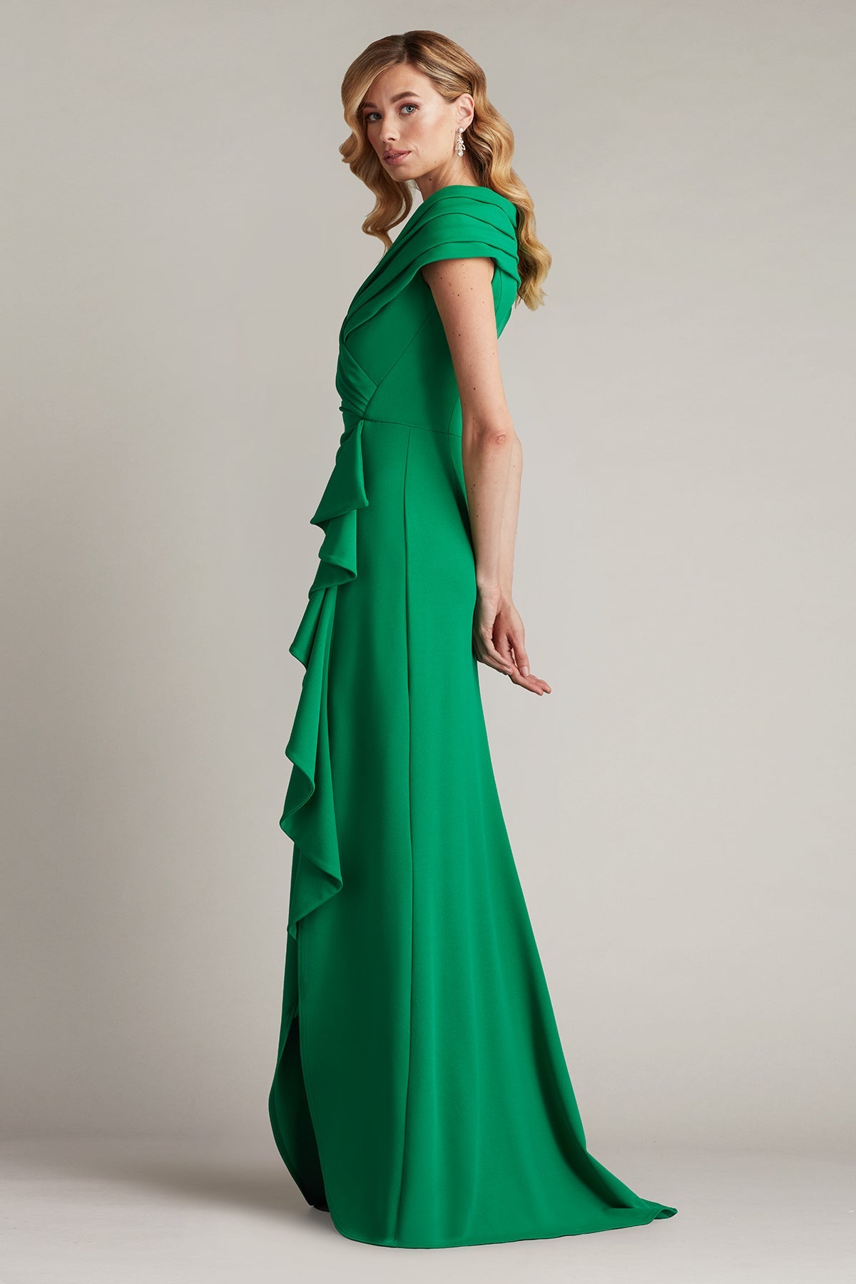 Prom Dresses Pleated Long Ruffle Slit Prom Dress Green Leaf