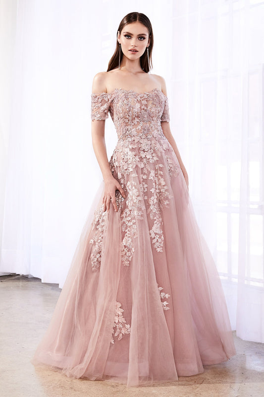 فستان سهرة رسمي طويل بدون أكتاف من LaDivine C20