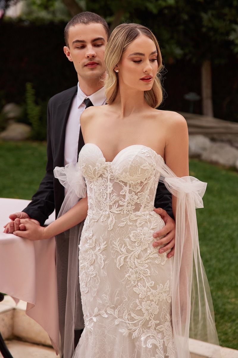 Wedding Dresses Long Mermaid Lace Wedding Dress Off White