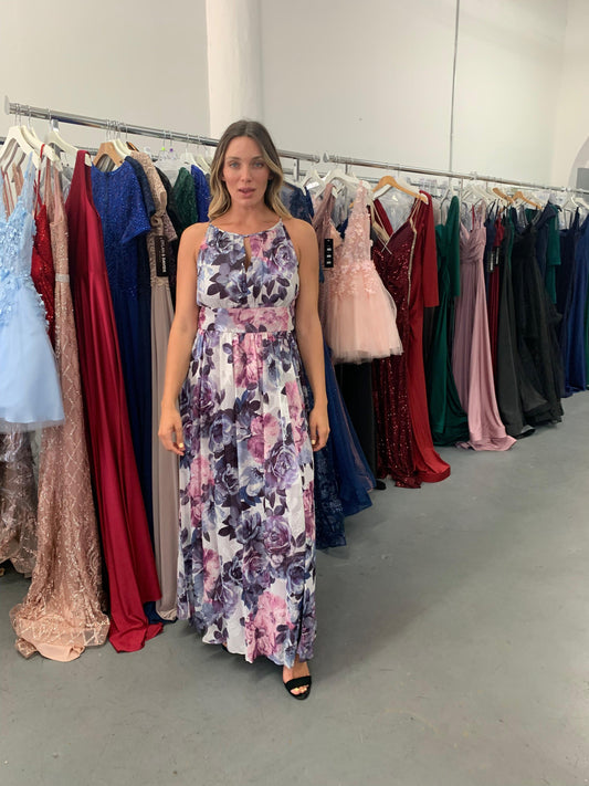 Long Sleeveless Formal Dress Sample Size - The Dress Outlet