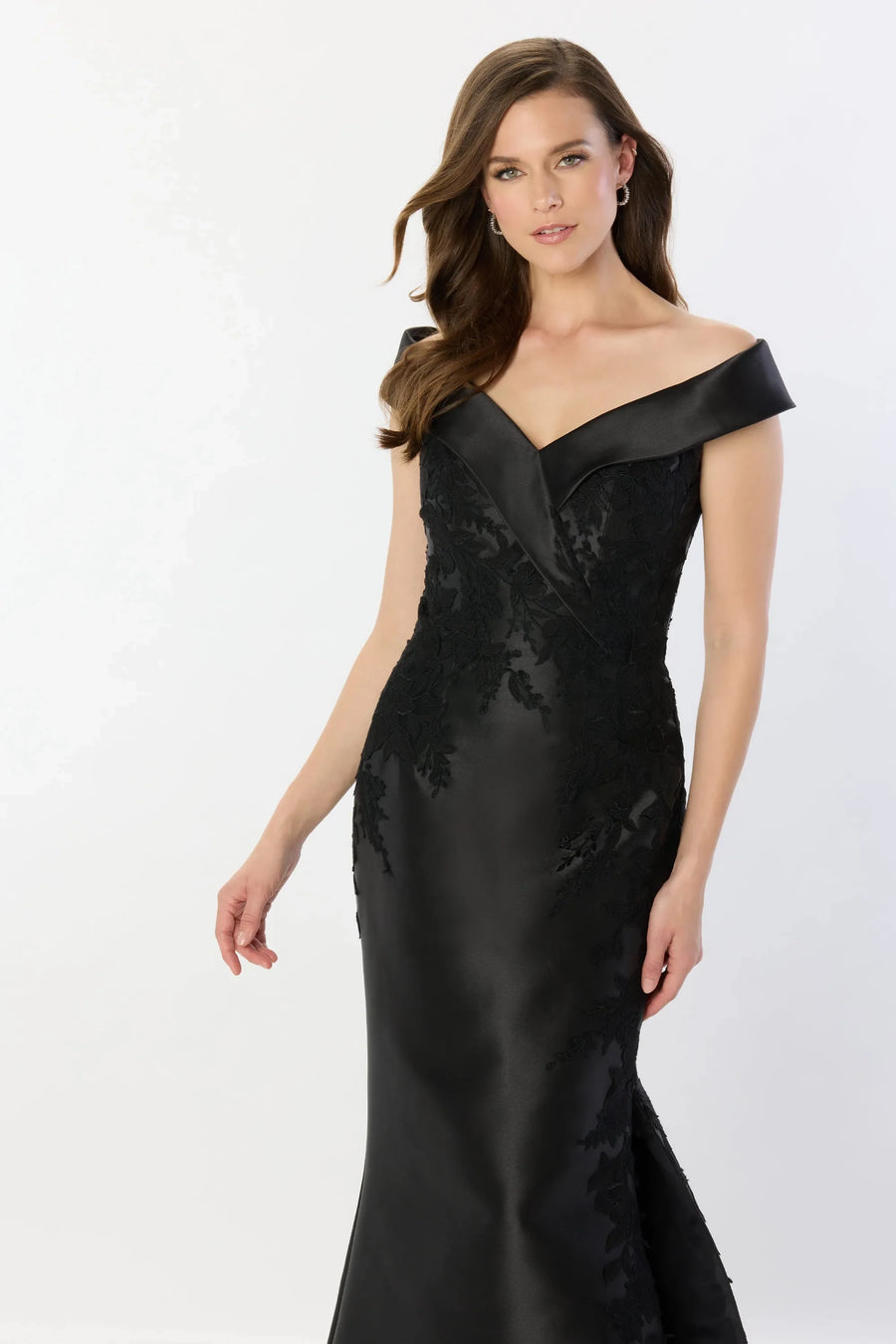 Formal Dresses Lace Applique Long Removable Sleeve Formal Dress Black