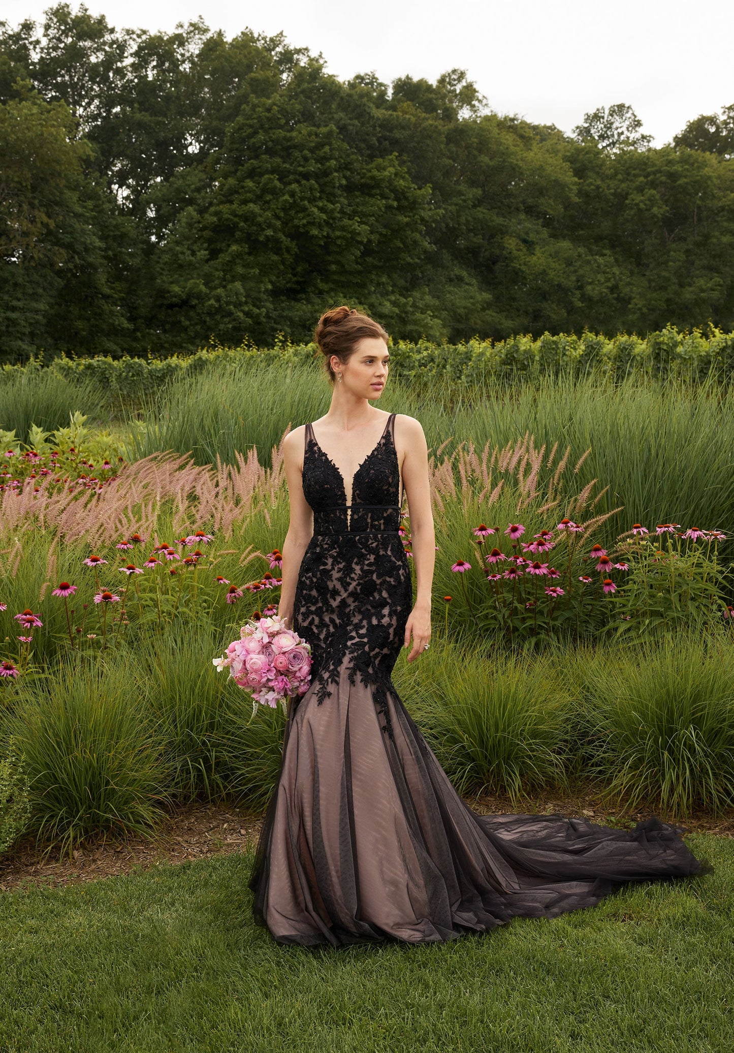 Wedding Dresses Beaded Lace Long Mermaid Wedding Dress Black/Blush