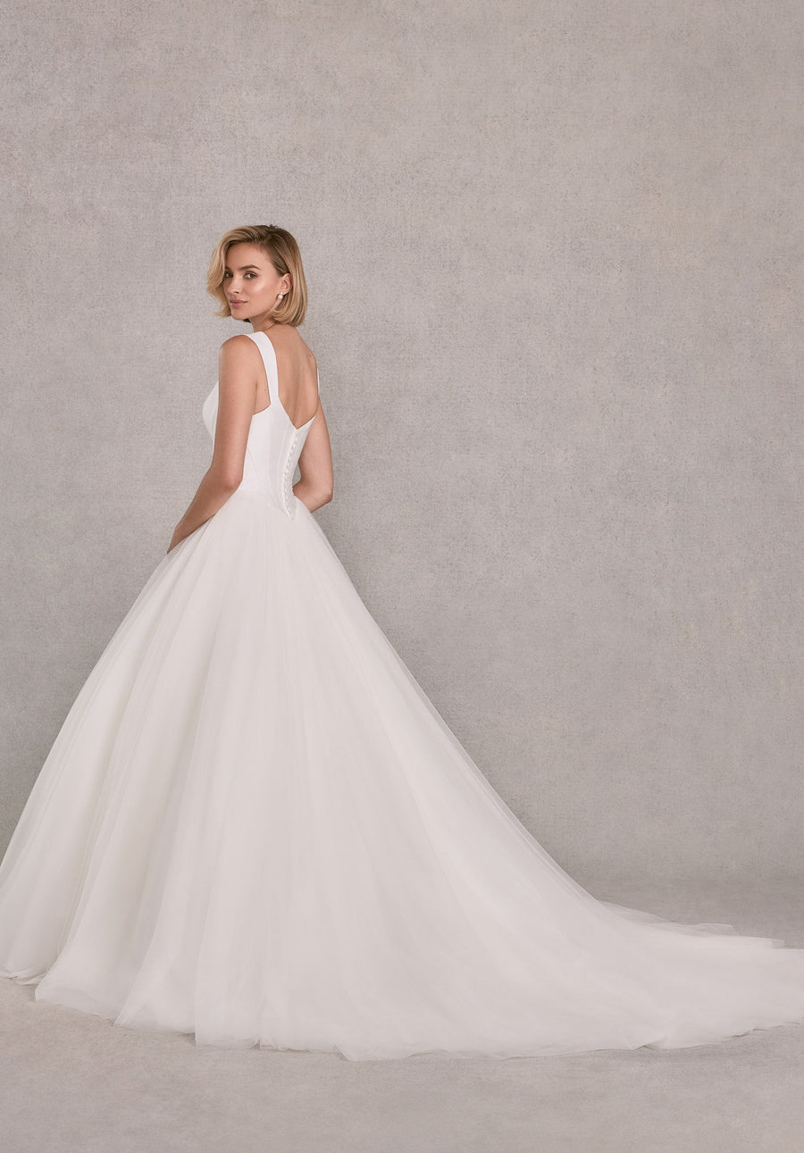 Wedding Dresses Simple Long Ball Gown Corset Wedding Dress Ivory